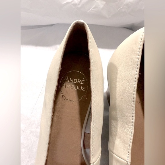 Andre Assous Khloe Leather Block Heels Women’s 6.5M Ivory Cream Round Toe Pumps - Picture 7 of 11